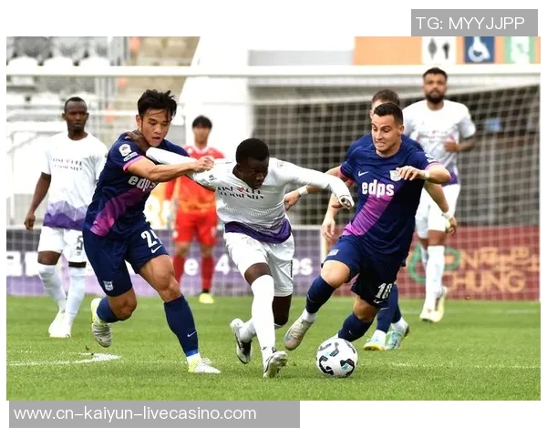 足球高考新模式探索：如何在体育与学业之间找到平衡与发展之路